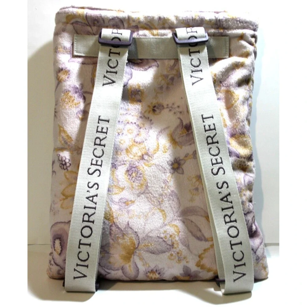 Victoria's Secret 2 in 1 Foldable Towel Backpack Bag Convertible Beach Pool Tote